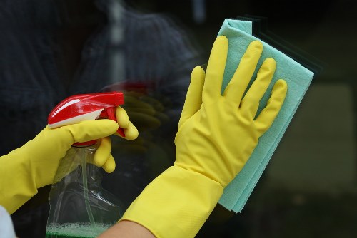 Professional deep cleaning for a Southkensington home interior